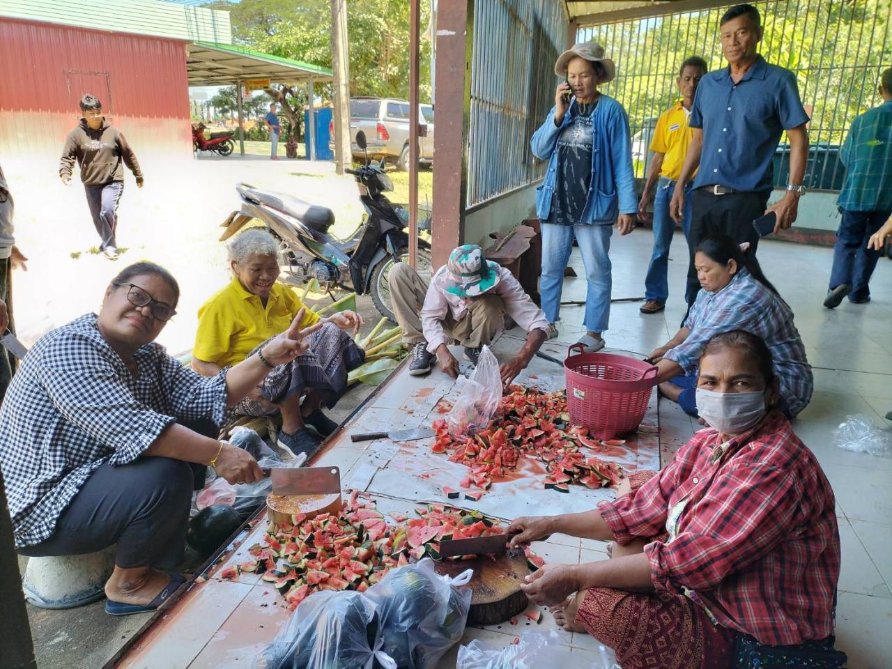 ภาพประกอบที่ 1