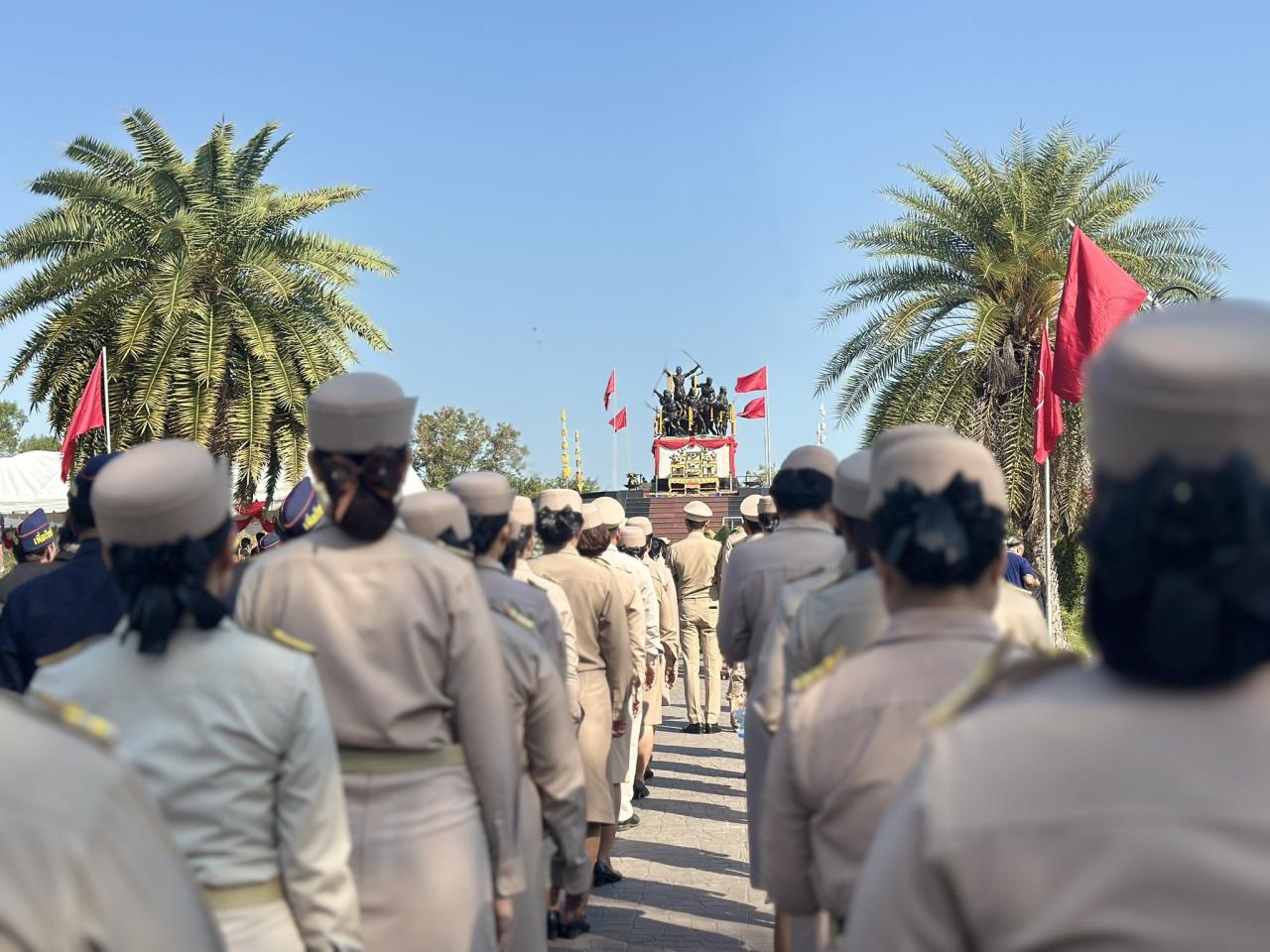 ภาพประกอบที่ 4