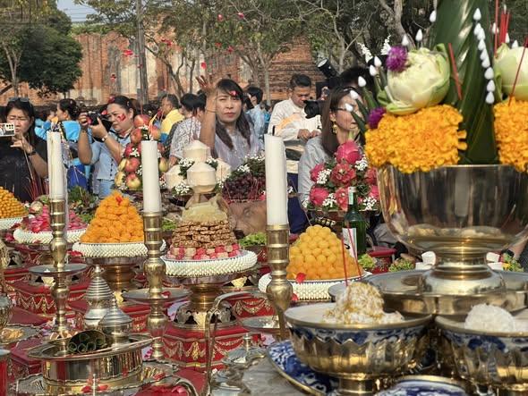 ภาพประกอบที่ 1