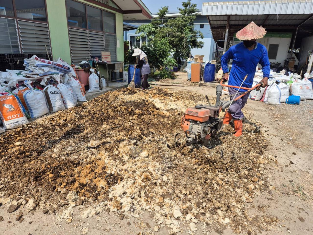 ภาพประกอบที่ 5