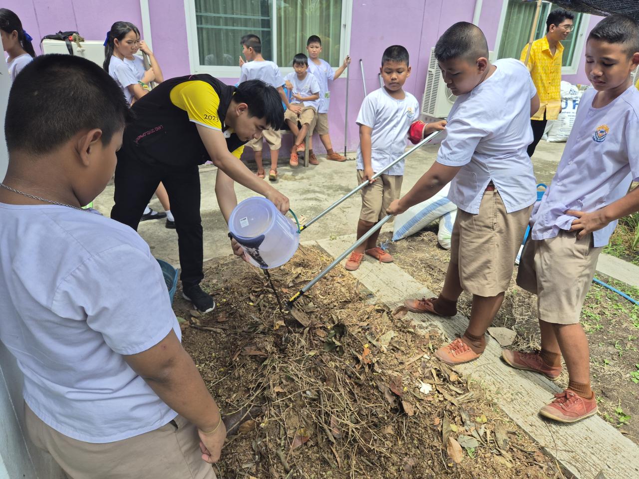 ภาพประกอบที่ 4