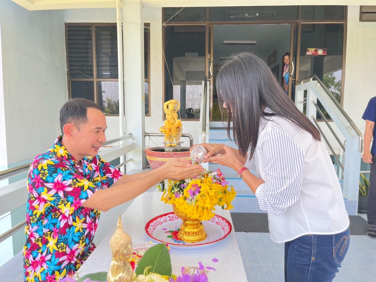 ภาพประกอบที่ 5