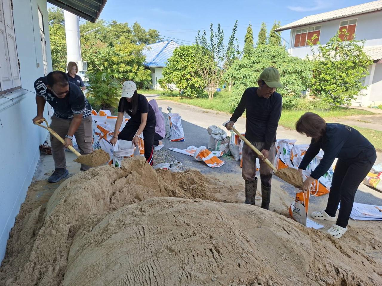 ภาพประกอบที่ 0