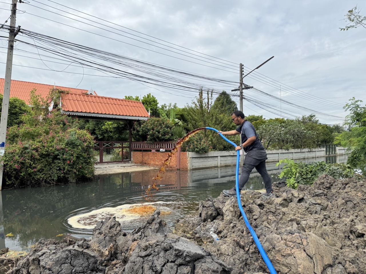 ภาพประกอบที่ 0