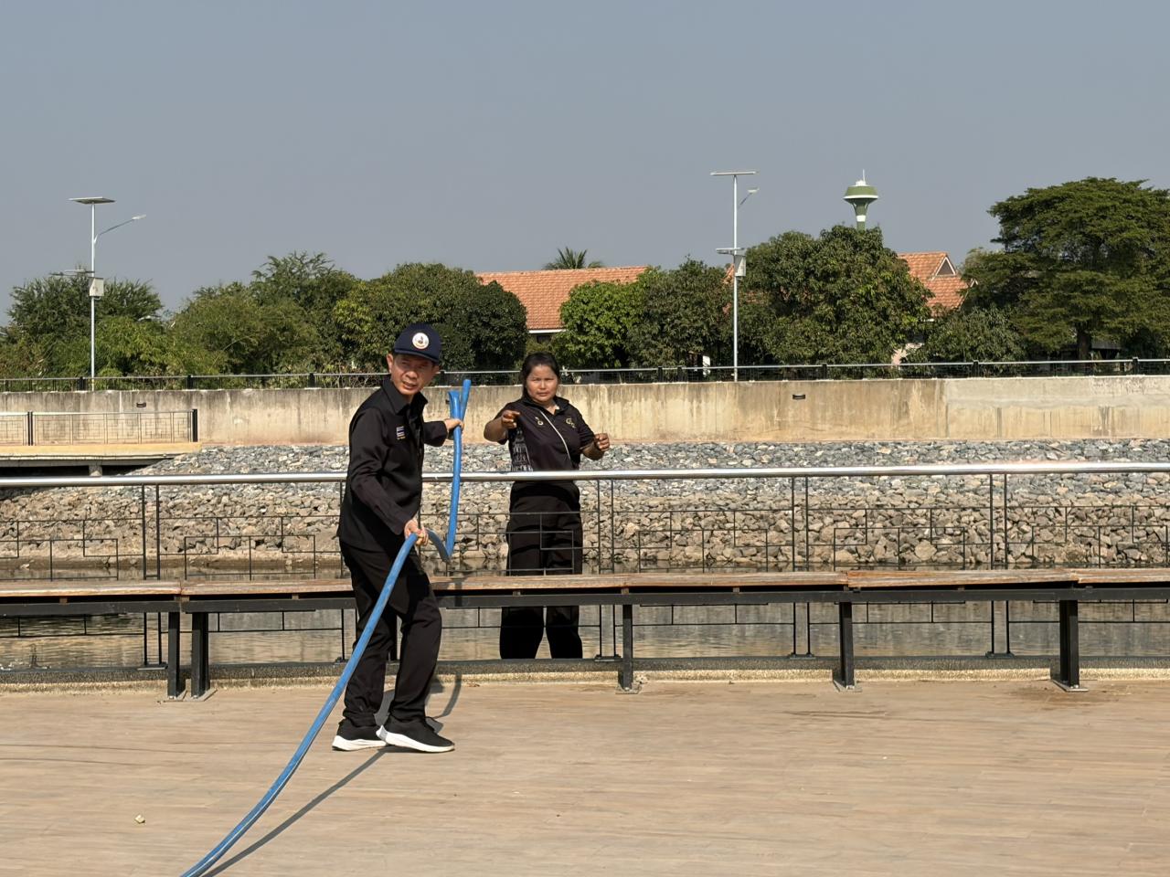 ภาพประกอบที่ 1