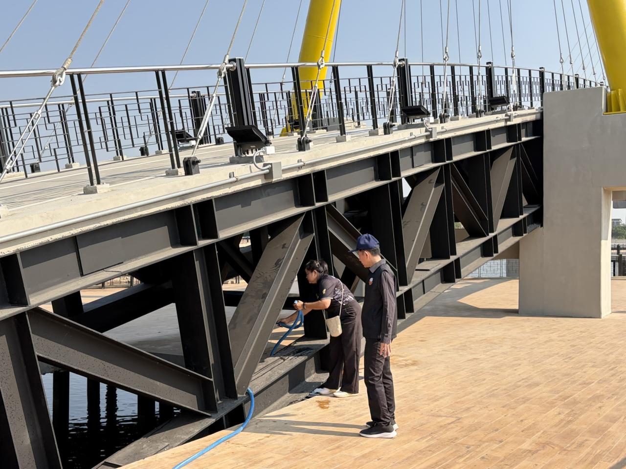 ภาพประกอบที่ 4