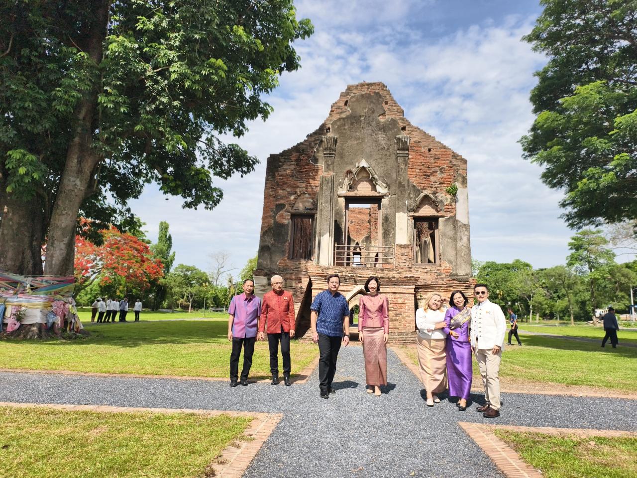 ภาพประกอบที่ 2