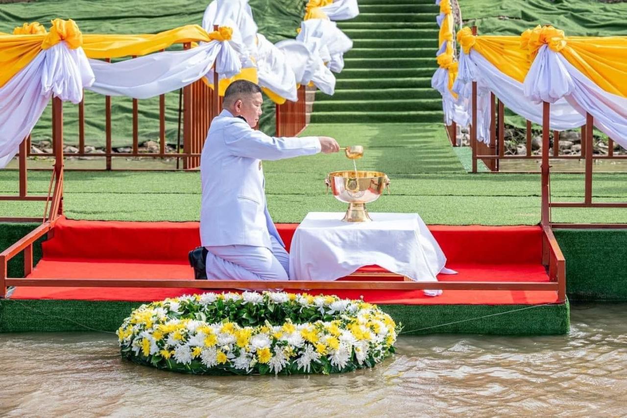 ภาพประกอบที่ 0