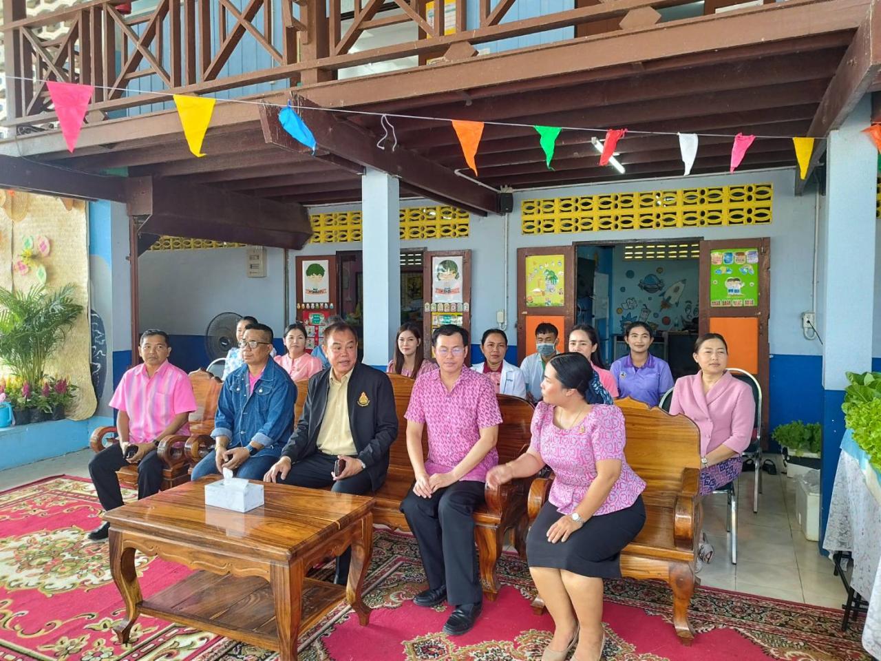 ภาพประกอบที่ 0