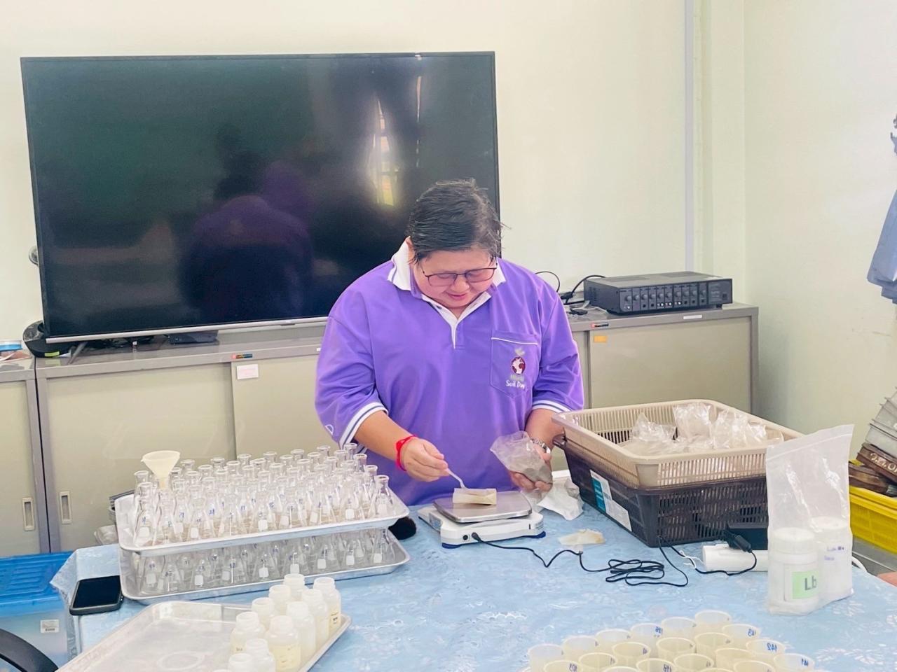 ภาพประกอบที่ 9