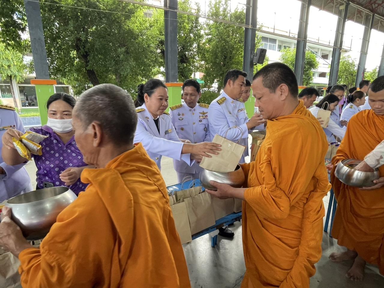 ภาพประกอบที่ 9