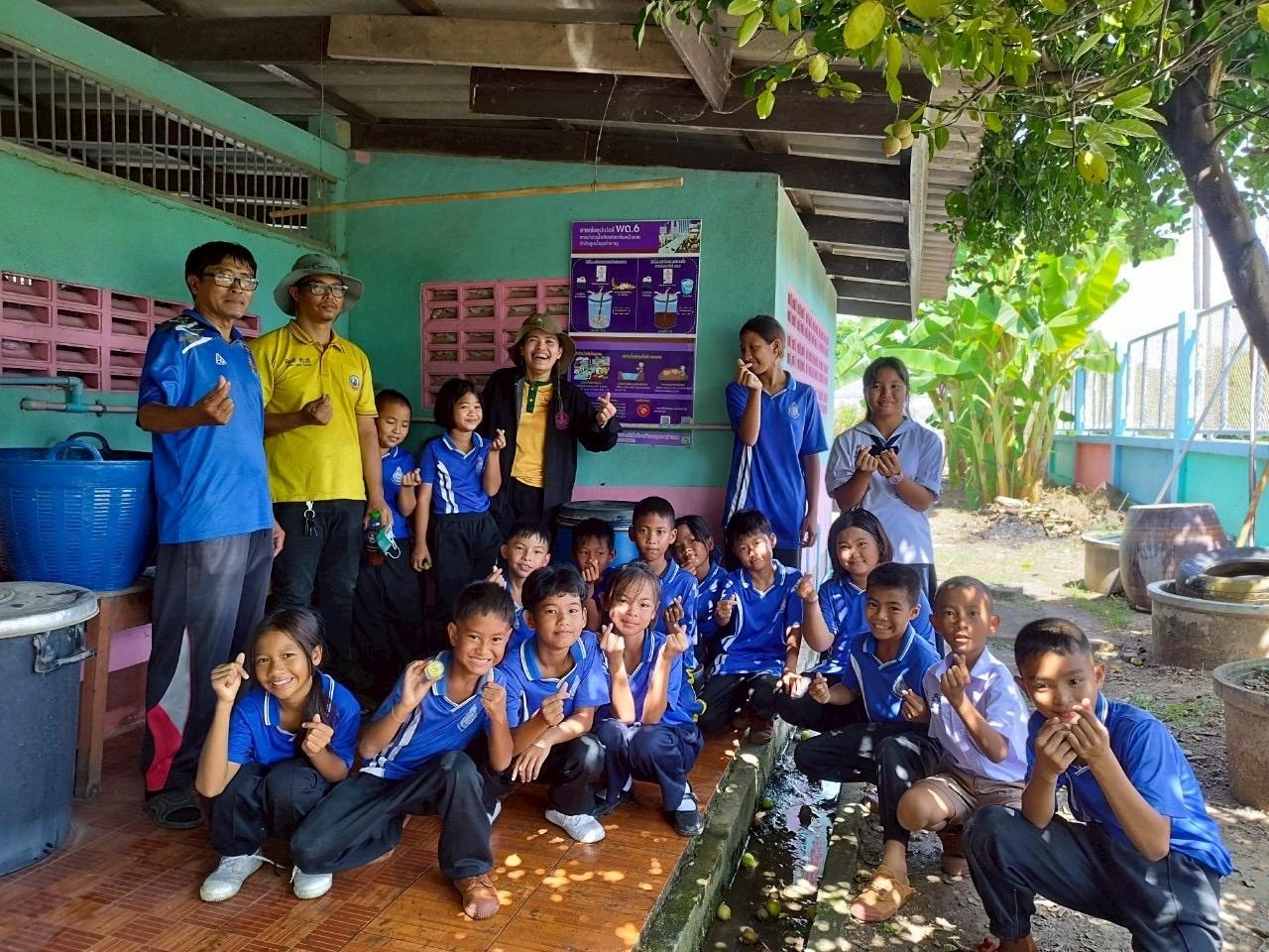 ภาพประกอบที่ 1