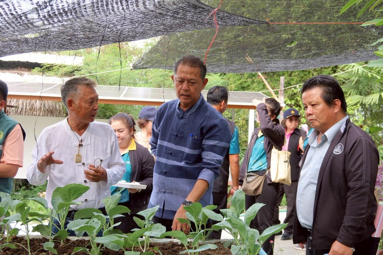 ภาพประกอบที่ 18