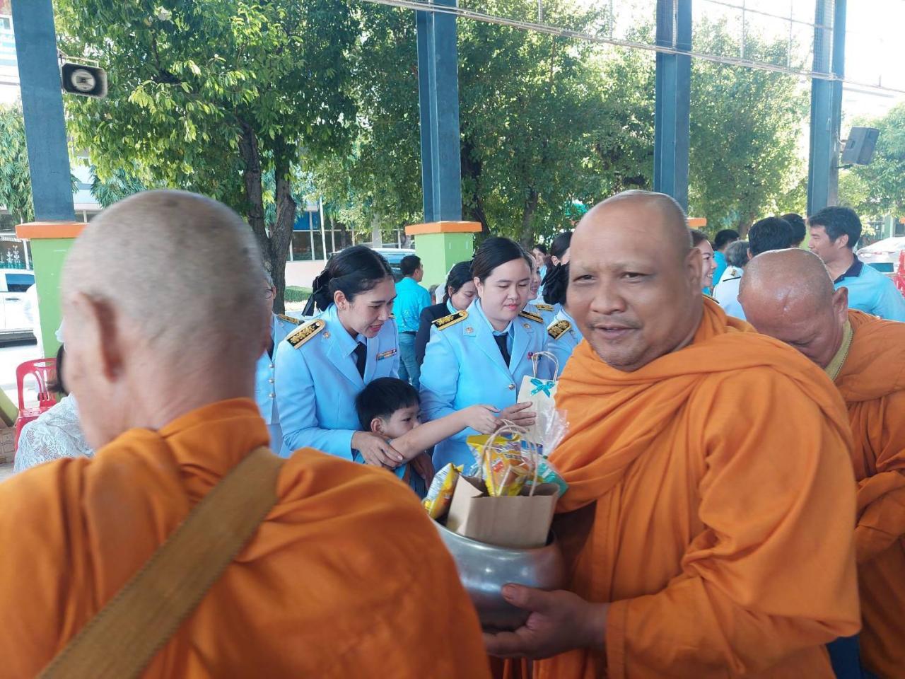 ภาพประกอบที่ 8