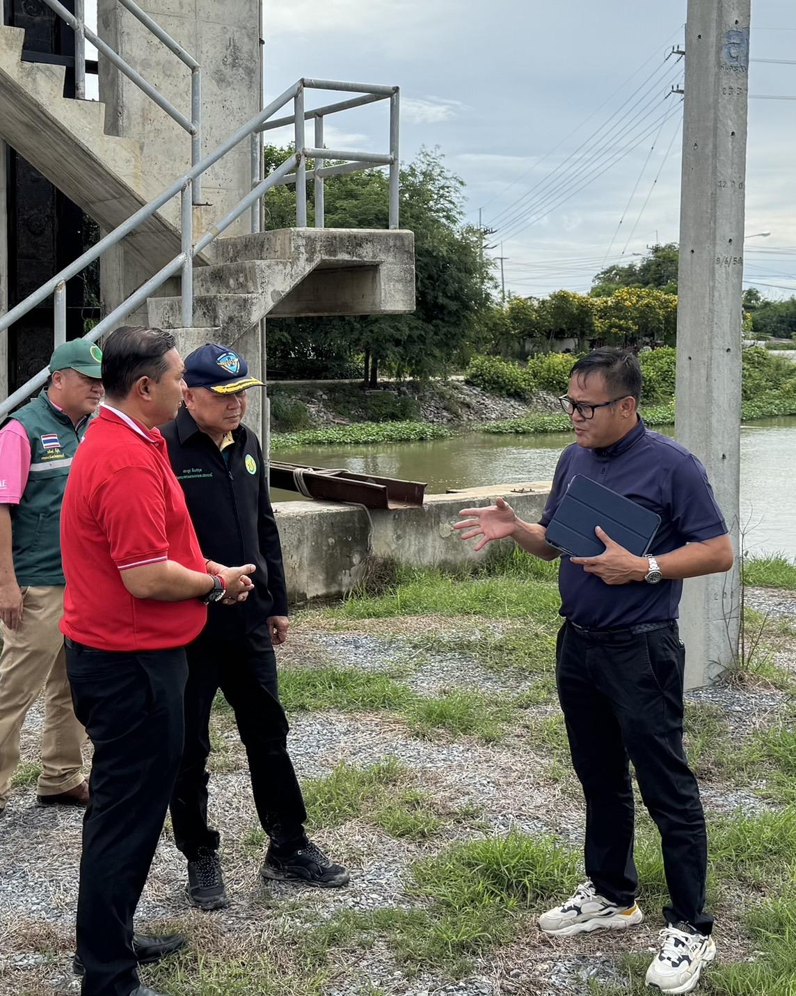 ภาพประกอบที่ 11