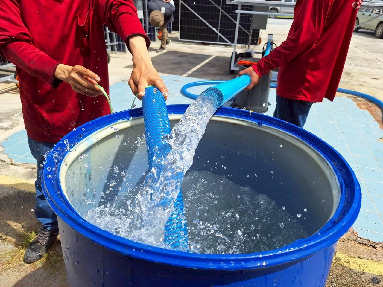 ภาพประกอบที่ 21