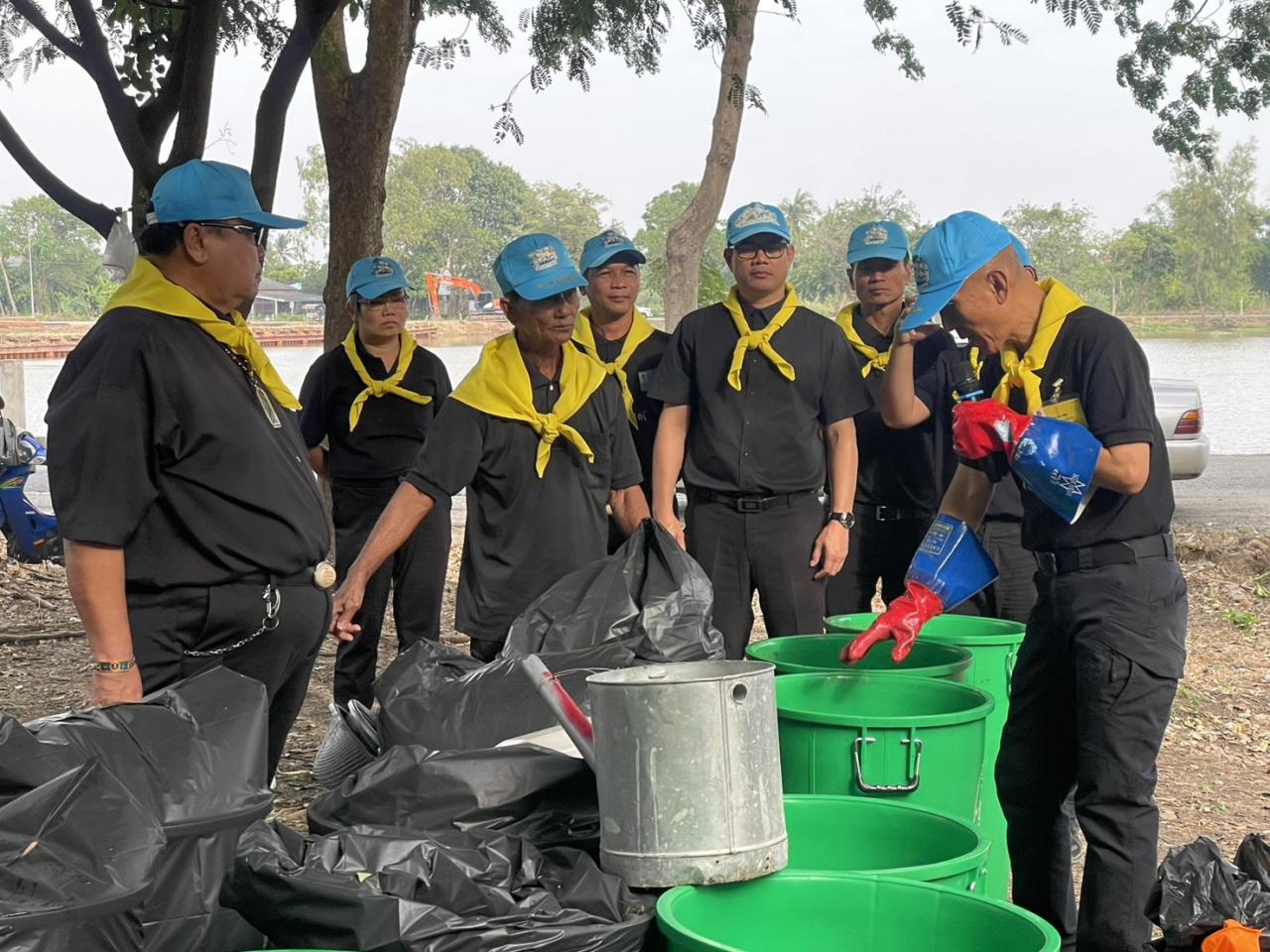 ภาพประกอบที่ 12