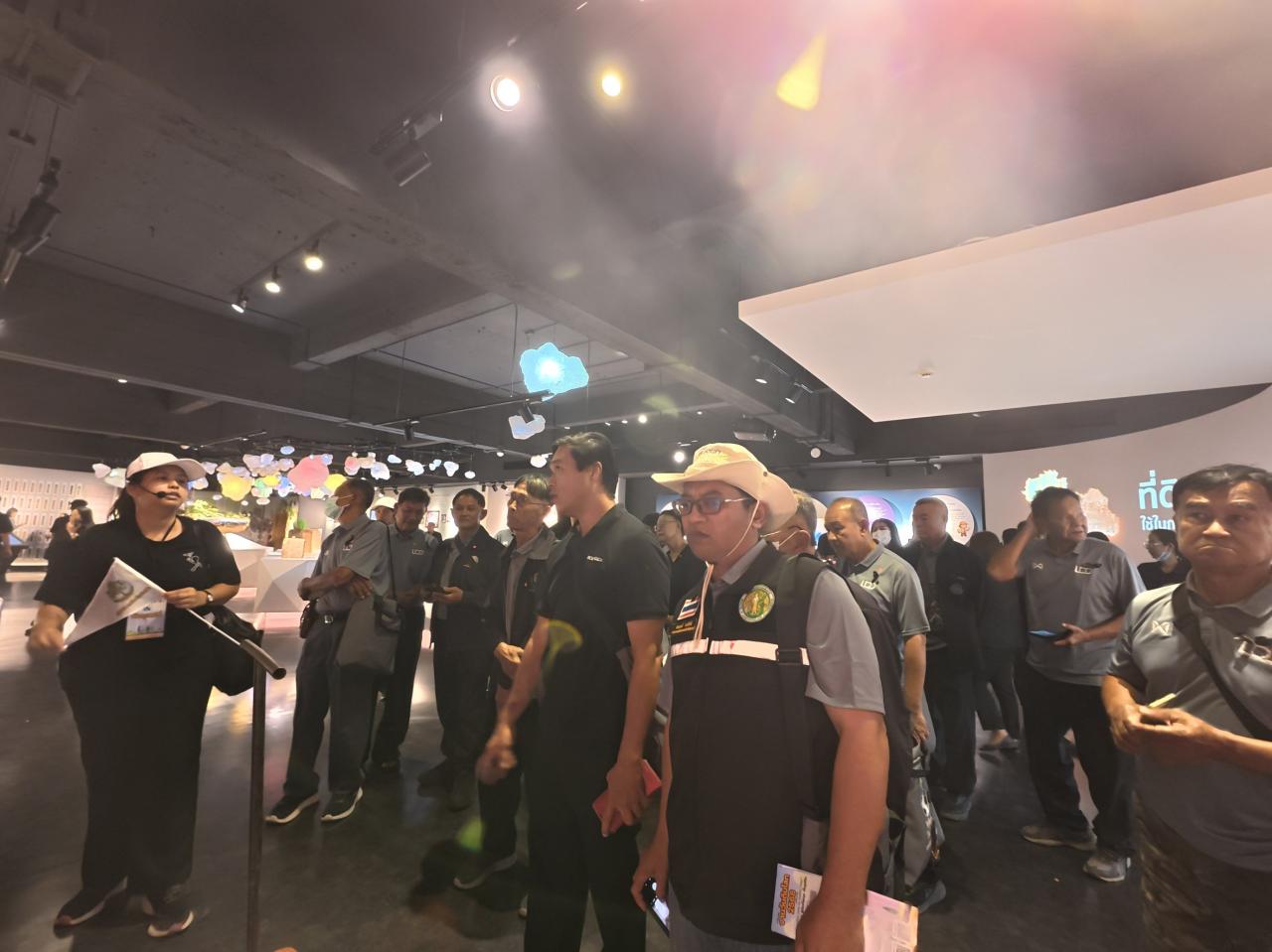 ภาพประกอบที่ 1