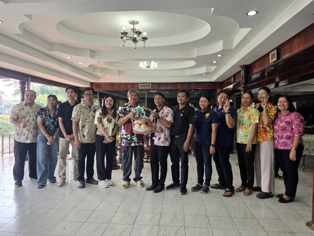 ภาพประกอบที่ 1