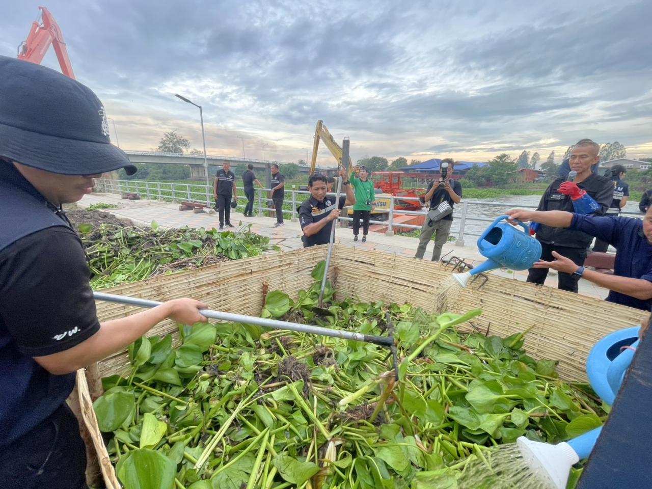 ภาพประกอบที่ 24