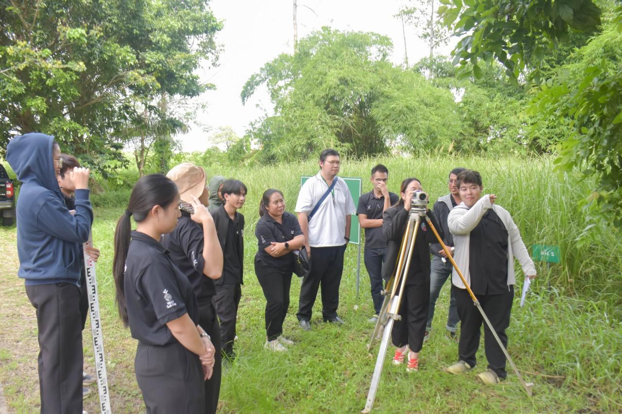 ภาพประกอบที่ 12
