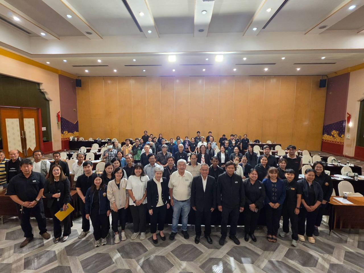 ภาพประกอบที่ 23