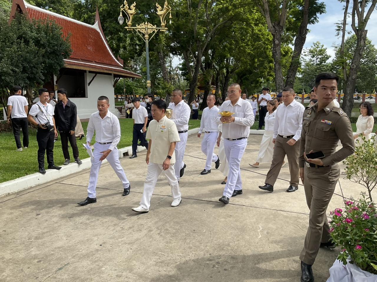 ภาพประกอบที่ 0