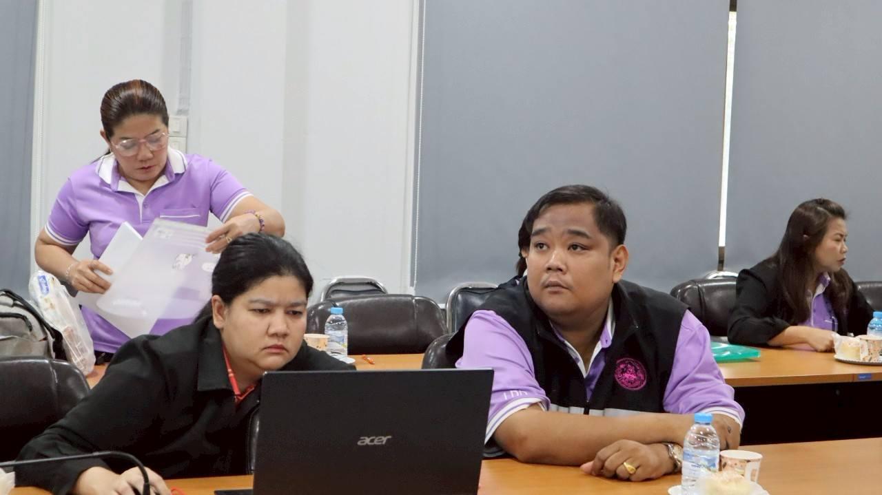 ภาพประกอบที่ 10