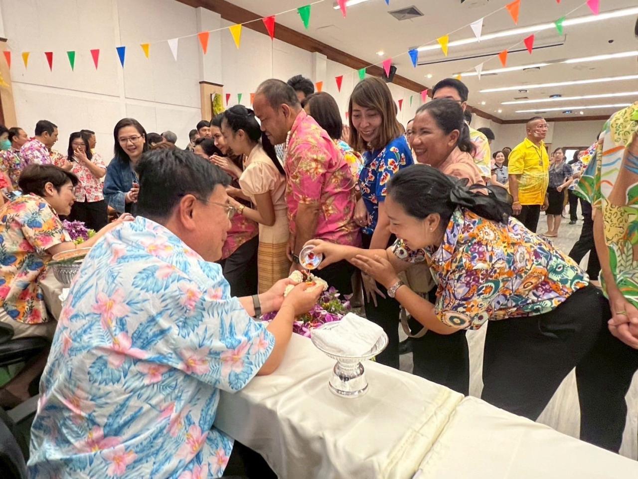 ภาพประกอบที่ 4