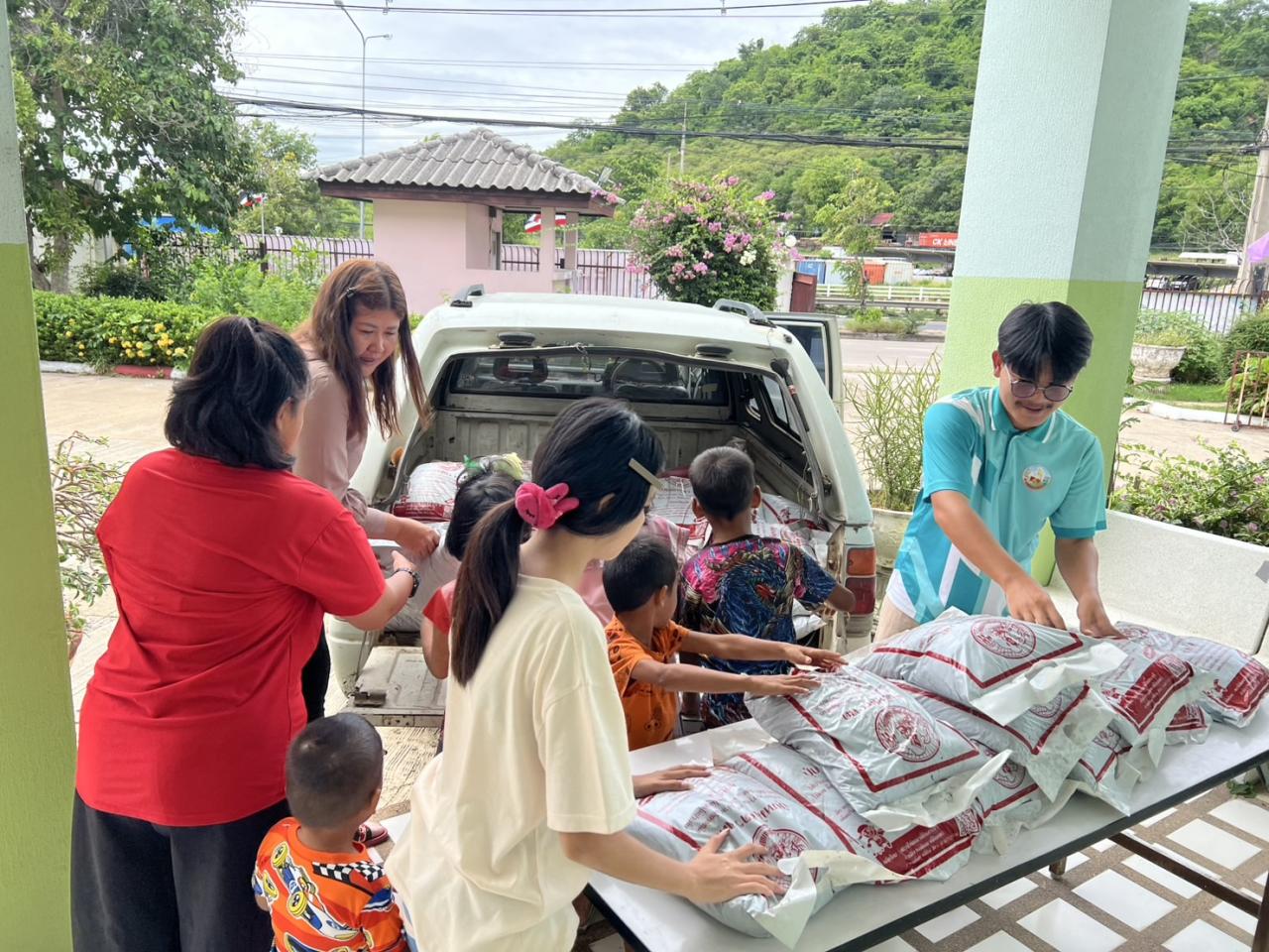 ภาพประกอบที่ 1