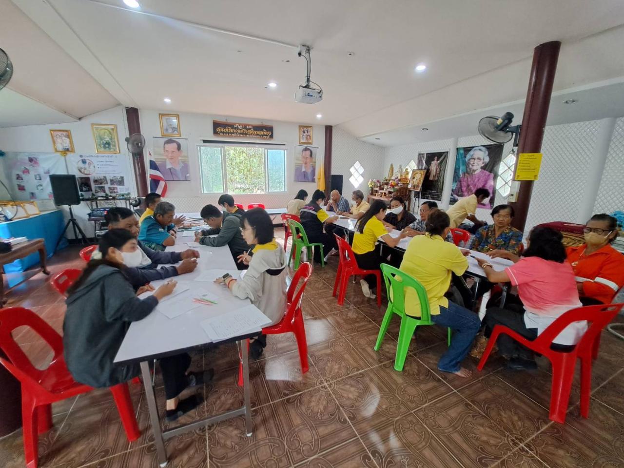 ภาพประกอบที่ 12