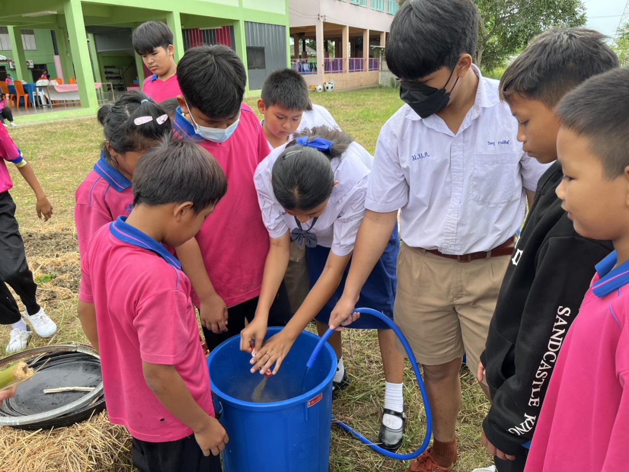 ภาพประกอบที่ 12