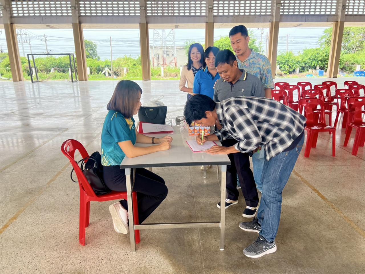 ภาพประกอบที่ 8