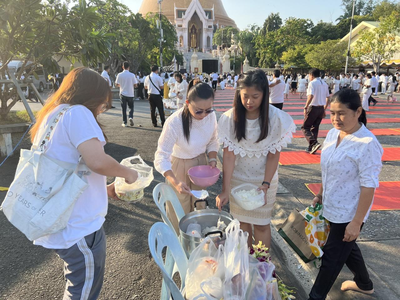 ภาพประกอบที่ 2