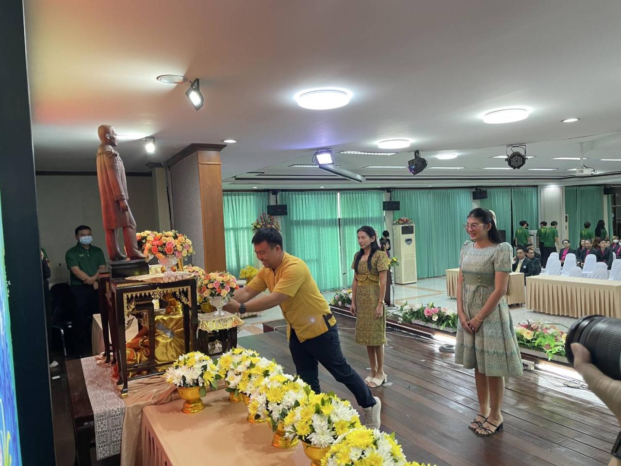 ภาพประกอบที่ 0