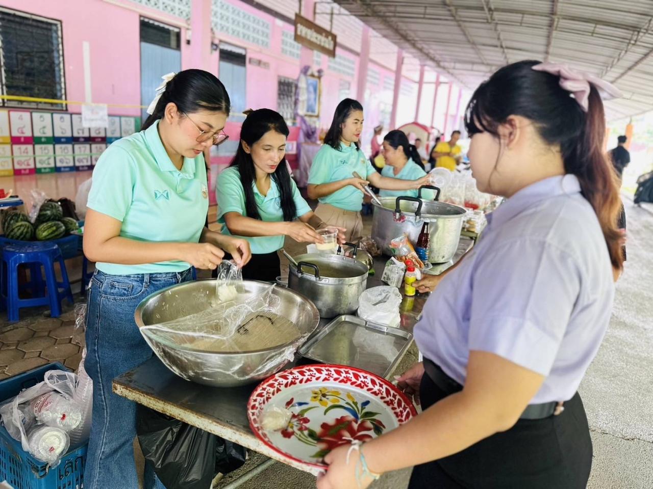 ภาพประกอบที่ 15