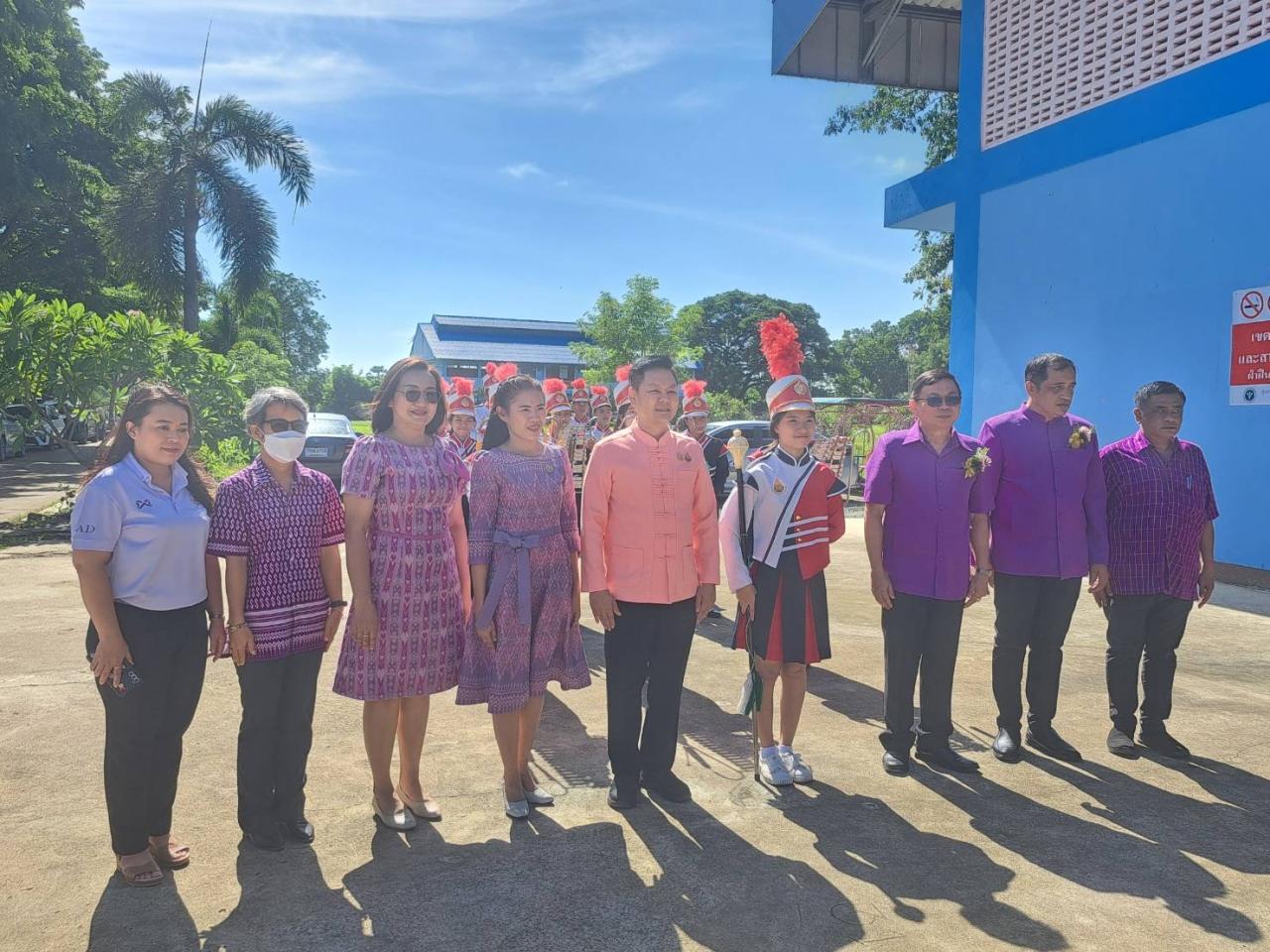 ภาพประกอบที่ 1