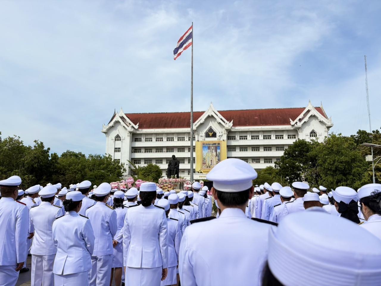 ภาพประกอบที่ 5