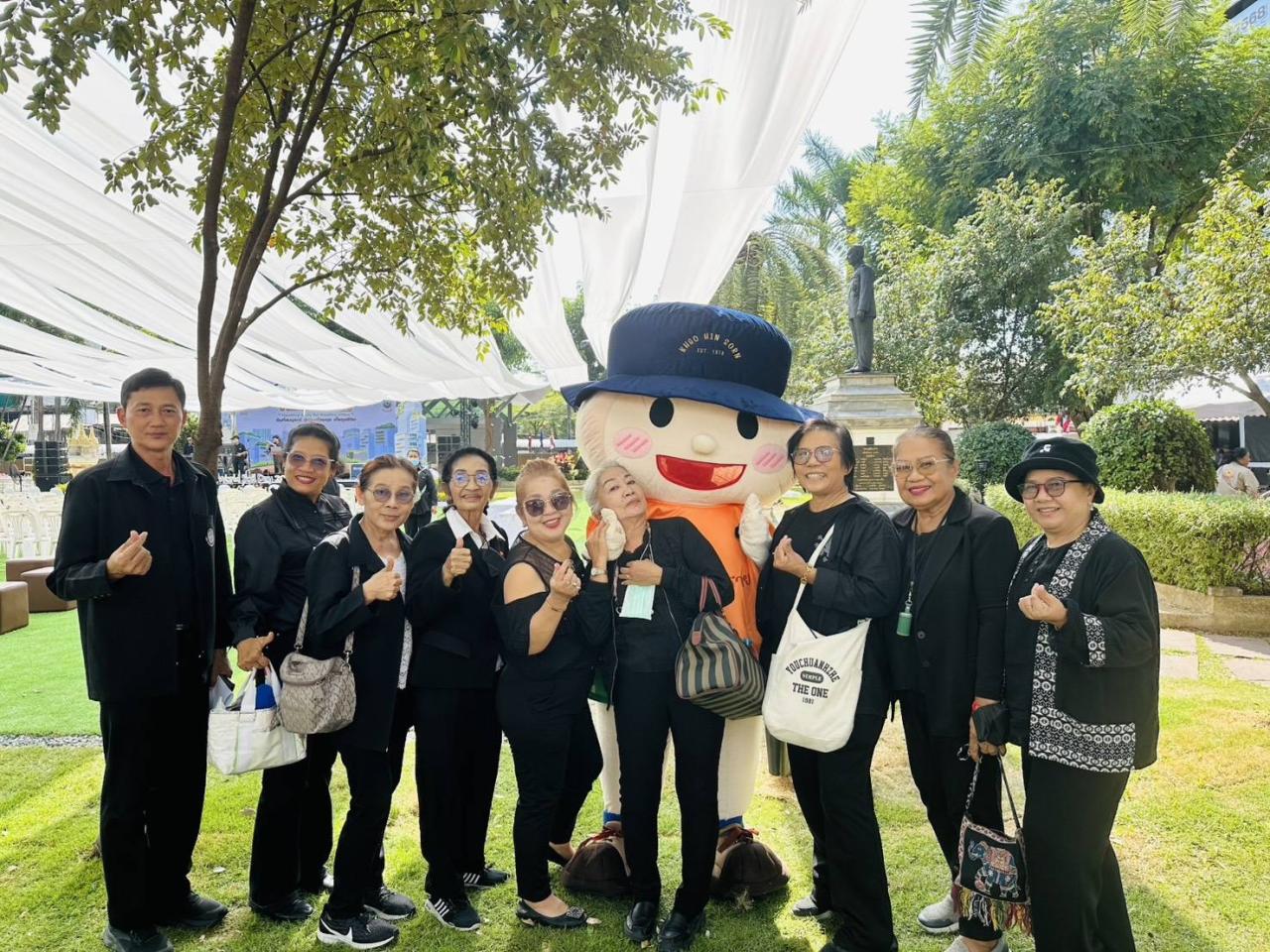 ภาพประกอบที่ 0