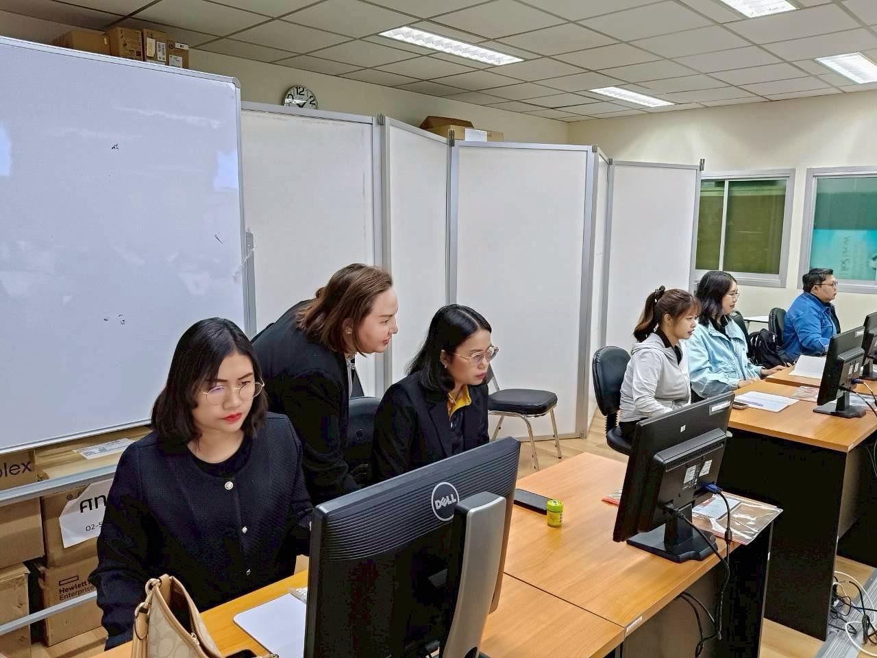 ภาพประกอบที่ 8