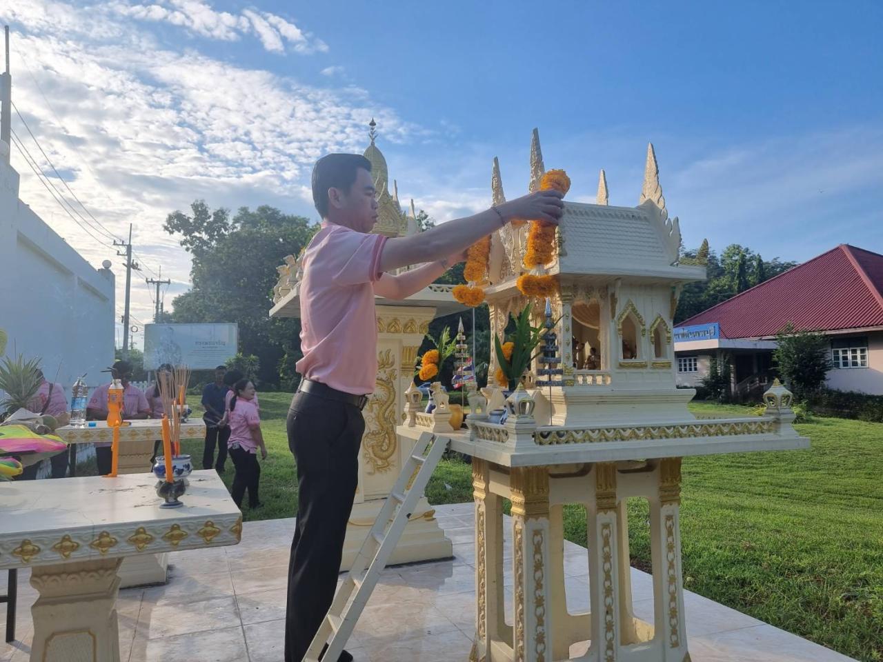 ภาพประกอบที่ 6