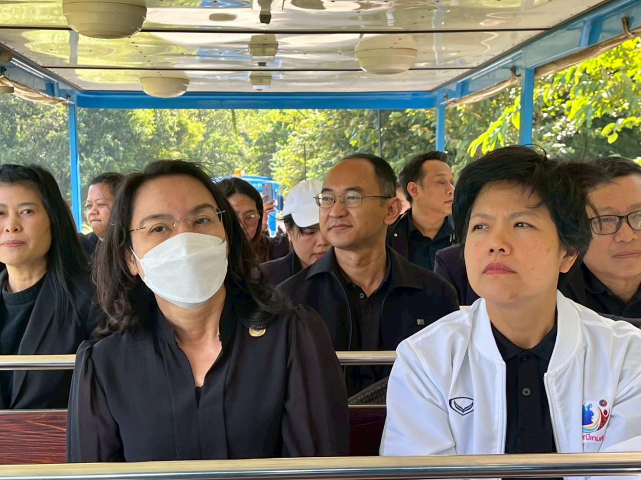 ภาพประกอบที่ 32