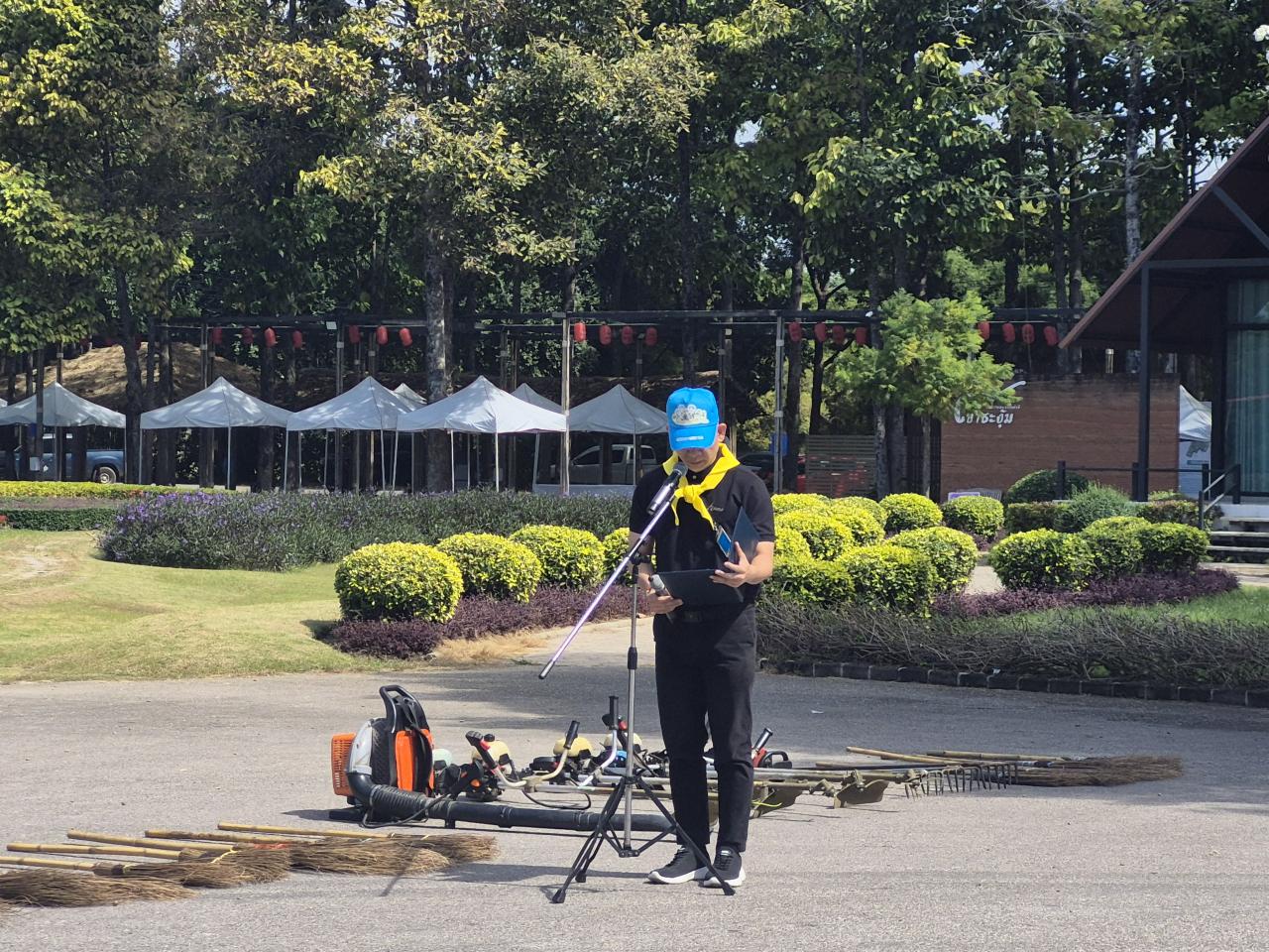 ภาพประกอบที่ 12