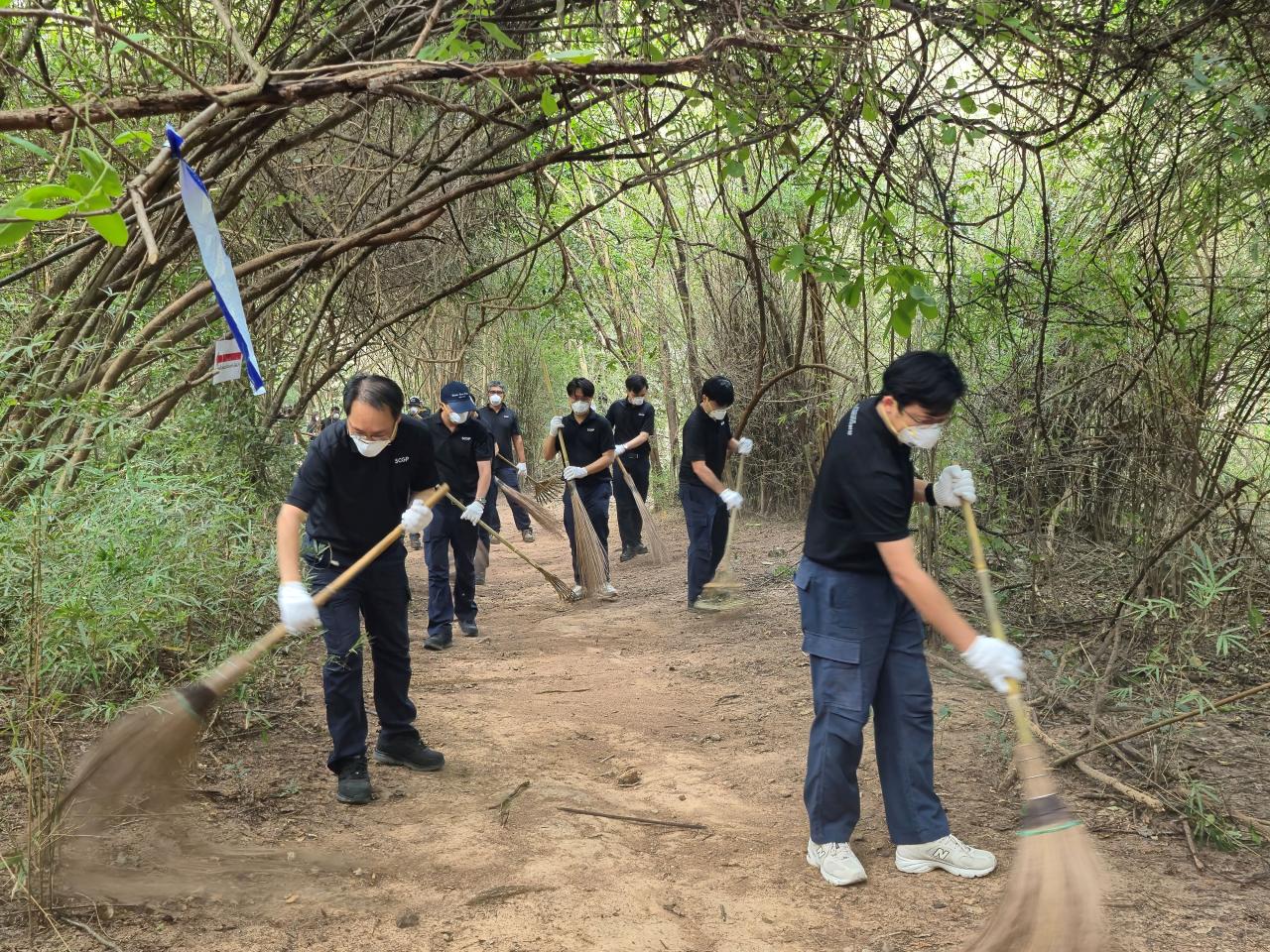 ภาพประกอบที่ 8