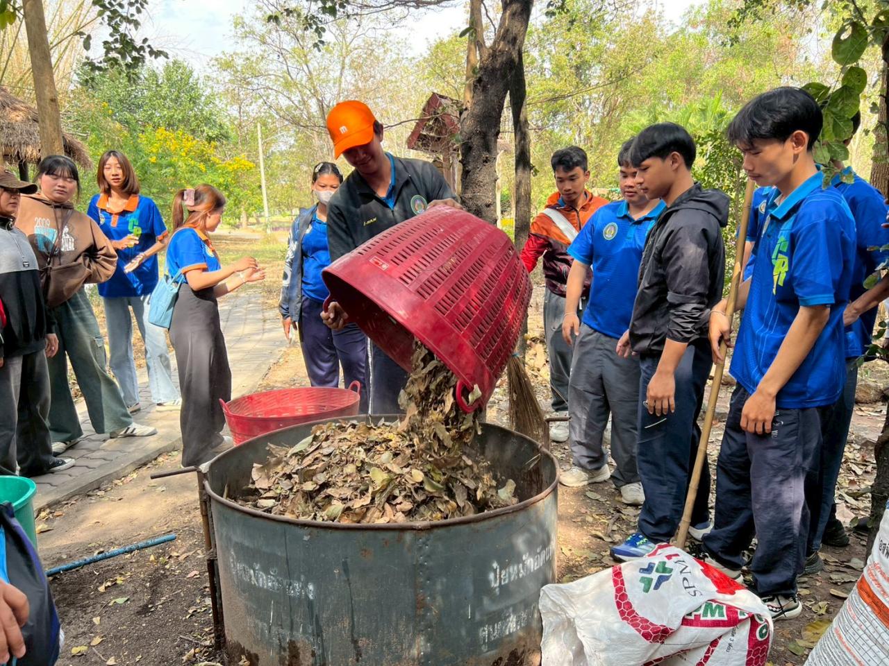 ภาพประกอบที่ 11