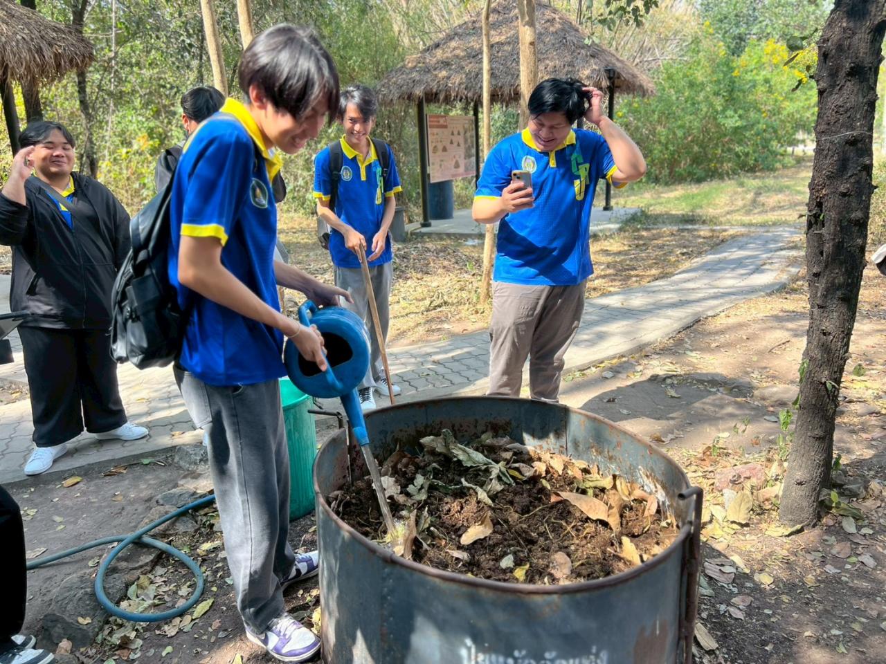 ภาพประกอบที่ 12