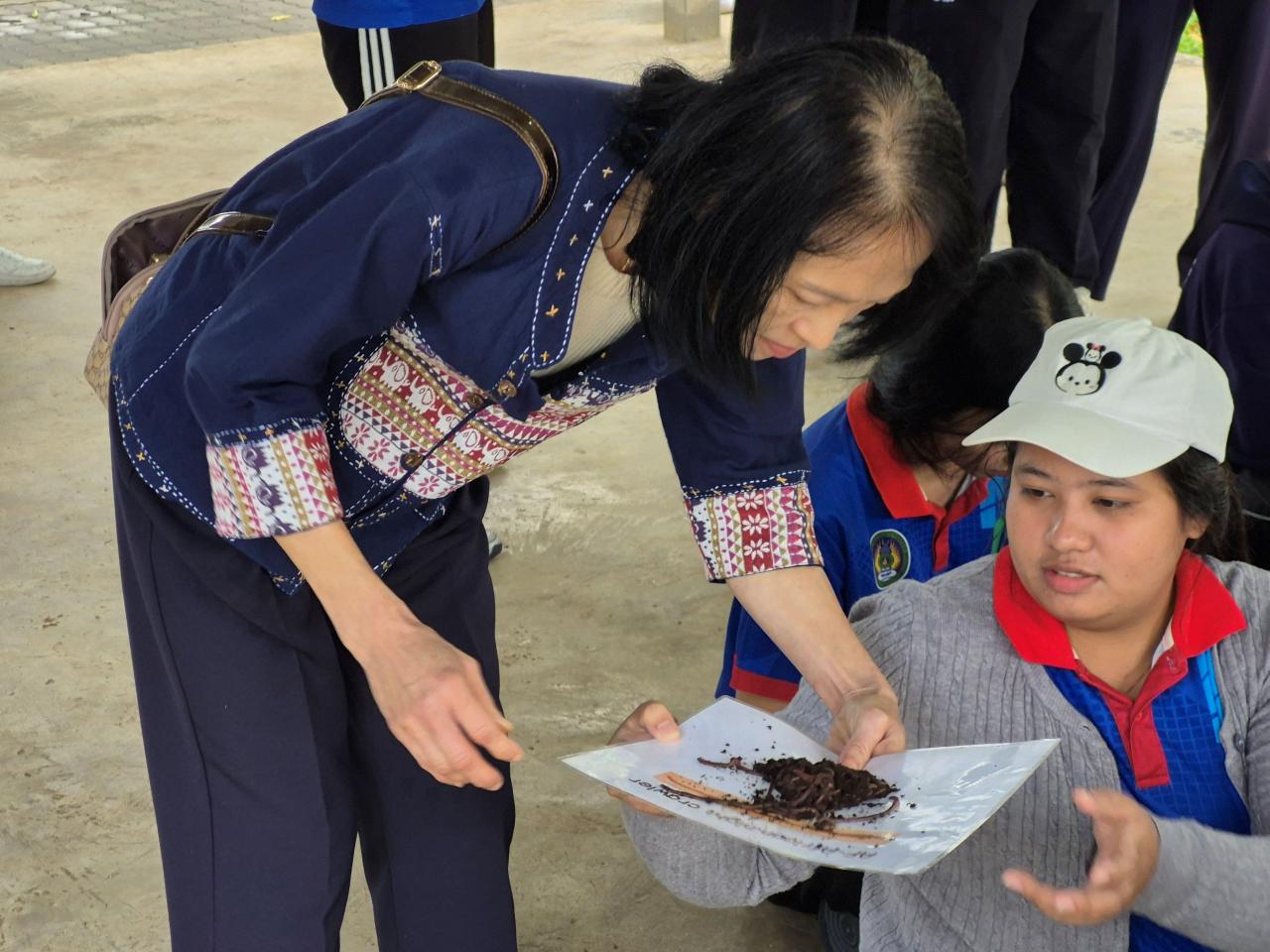 ภาพประกอบที่ 8