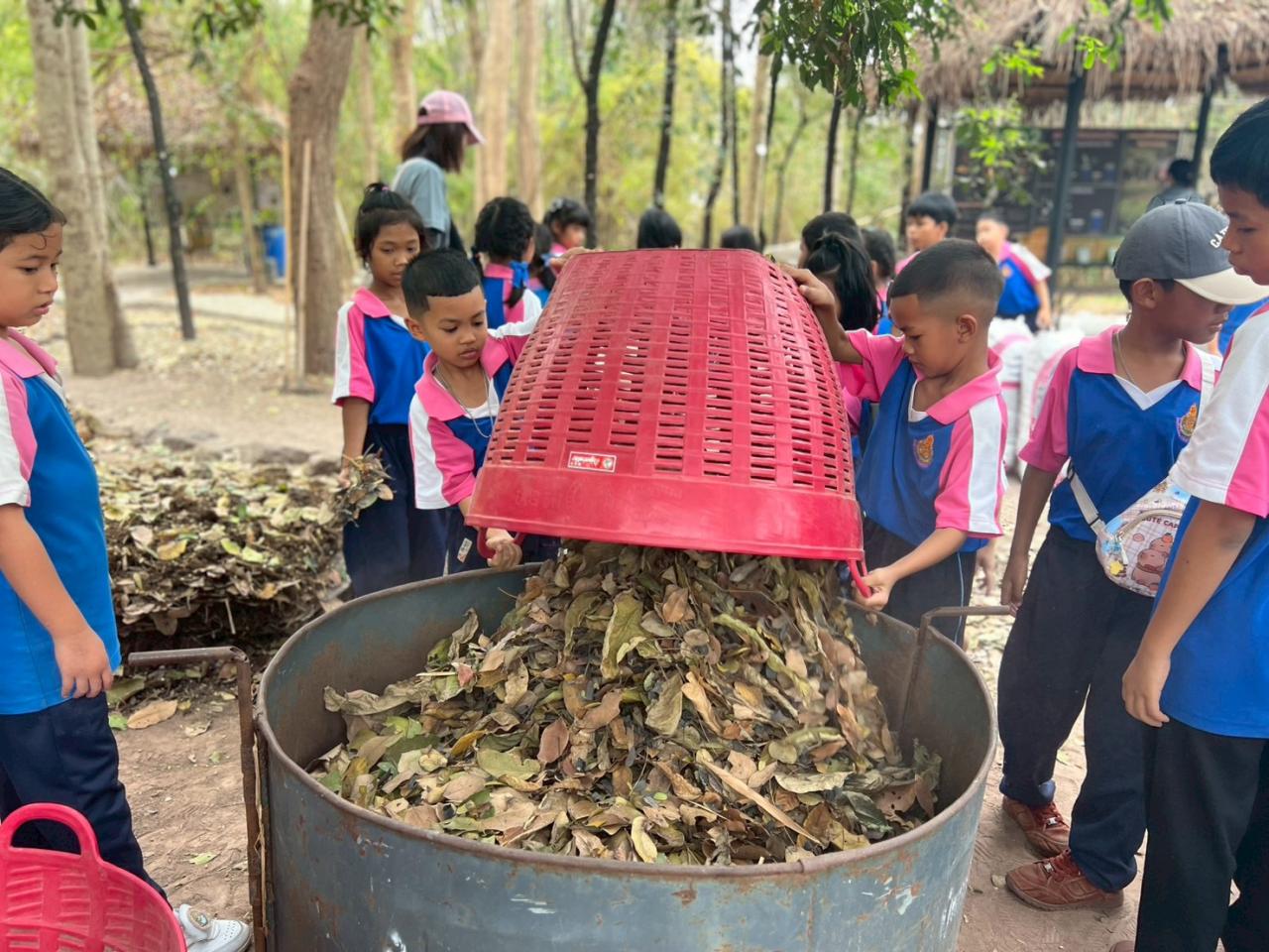 ภาพประกอบที่ 12