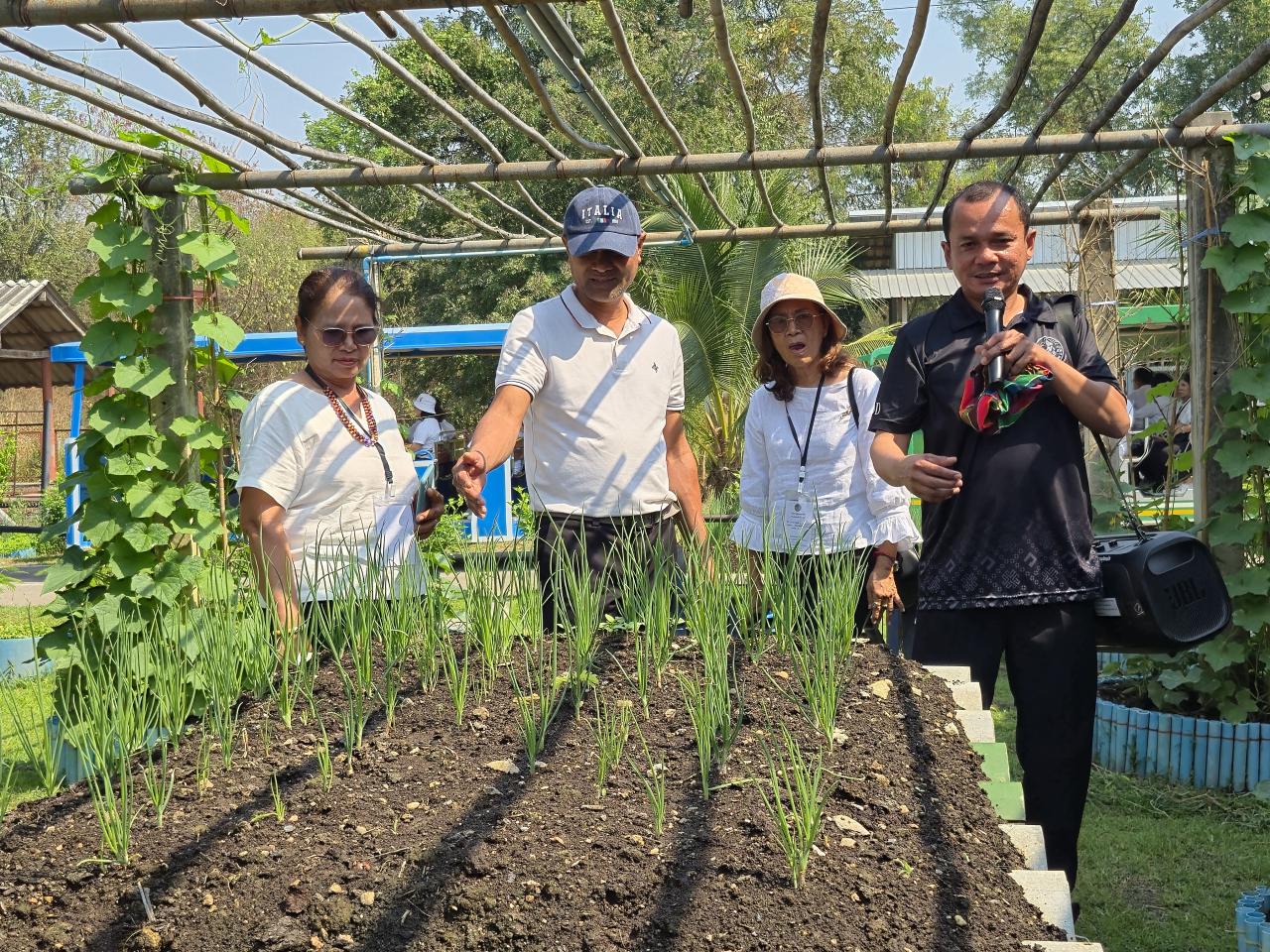 ภาพประกอบที่ 8