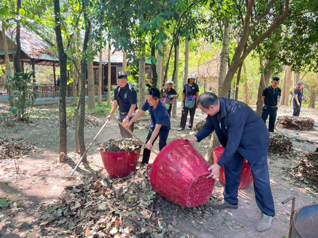 ภาพประกอบที่ 13